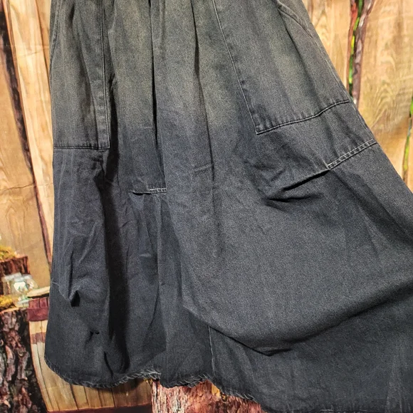 Elegant Blue Ombre A-Line Skirt - Picture 4 of 8